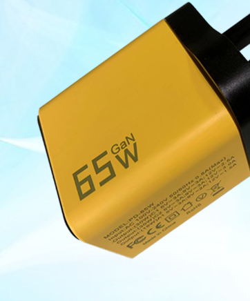 65/80W Fast Charging Phone Charger Block with Retractable 80cm Type-C Cable