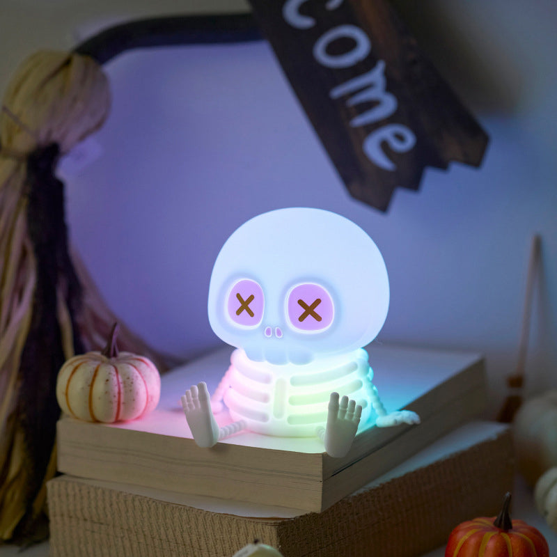 Lámpara Nocturna de Silicona con Calavera de Halloween y Control Táctil